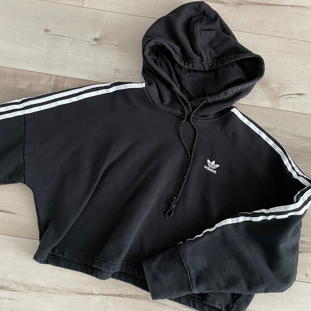 Used Hoodies TNA, Adidas in very good condition